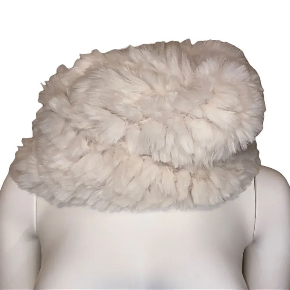 Steve Madden Faux-Fur Plush Infinity Scarf Ivory NWT